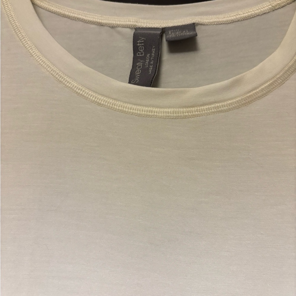 Sweaty Betty Off-White Tee